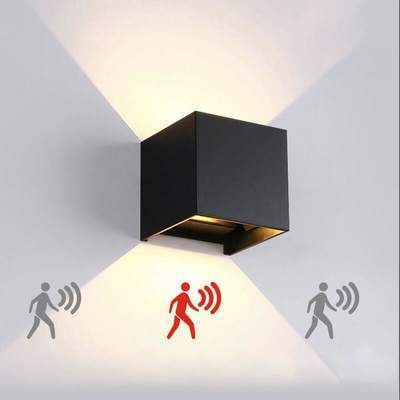 Lâmpada de parede interna do diodo emissor de luz de PIR Motion Sensor 12W para cima e para baixo impermeável