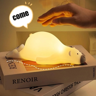 O presente conduziu o Desktop mole do urso do silicone recarregável da luz da noite do sono das crianças